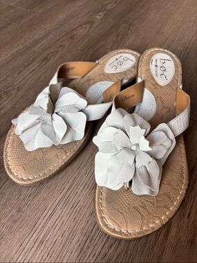 b.o.c. Born Concept White Floral Leather Thong Sandals